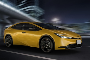 特別仕様車 G プラグインハイブリッド車 “Night Shade”（ベース車両はG プラグインハイブリッド車）