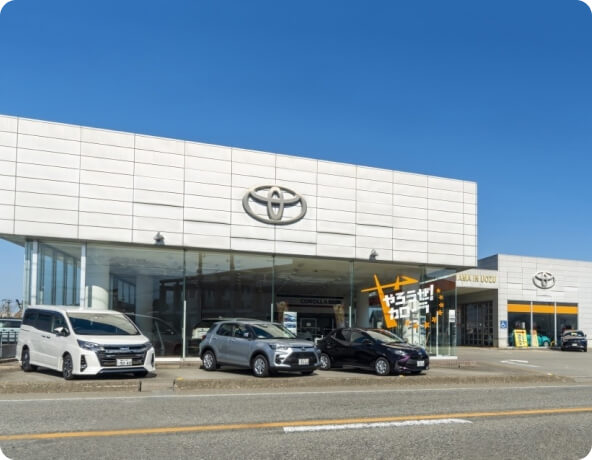 魚津店の店舗写真です