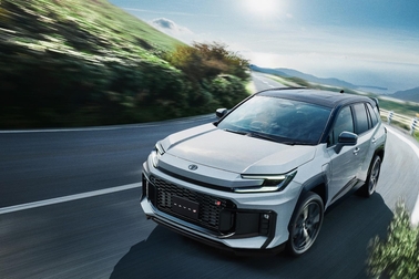 GR SPORT（プラグインハイブリッド）